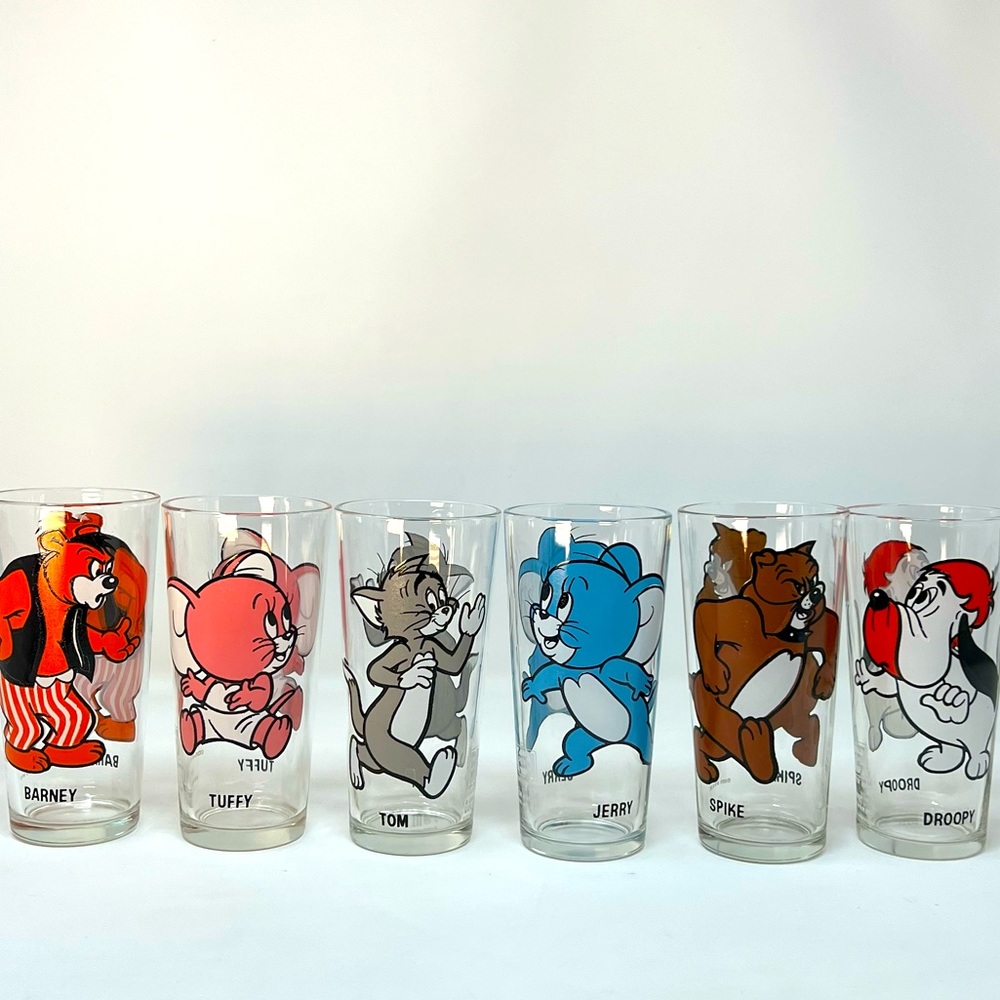 Lot of 6 1975 MGM Tom & Jerry Pepsi Glasses Tuffy Spike Droopy White Letters.